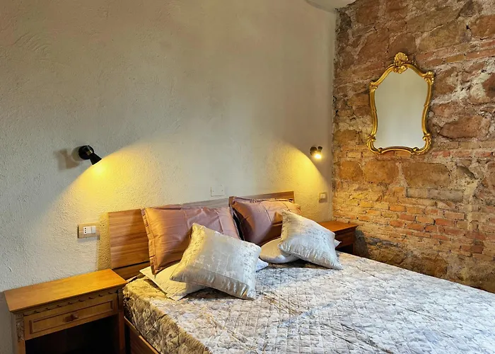 Comfort Rome Room Ciclamino - 666